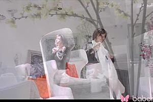 Jennifer White Moans