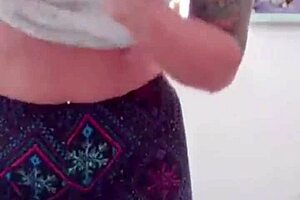 Adorable webcam girl shares periscope moments with horny viewers in a cute and engaging way