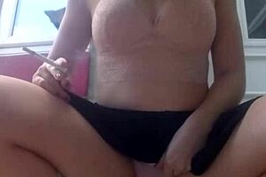 Did you see me pissing outside in pink panties?