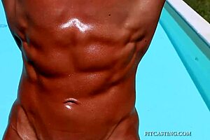 i just wanna sit on my slaves face for over an hour