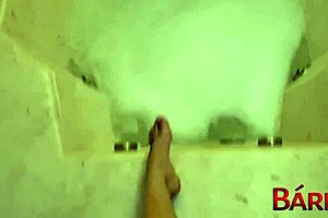 I submit to Barbara Alves' spanking in the hotel.