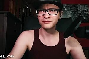 Stepsister teases stepbrother with intimate solo play under his gaze