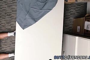 did you see that gay shoplifter getting a huge facial in the store?