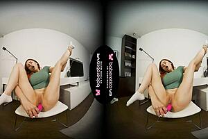 rayana bang is so horny playing with her vibrator in vr