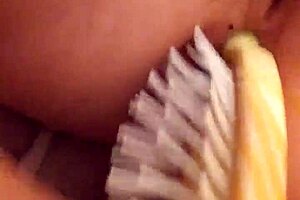 hey, fucking my hairbrush deep in my ass feels amazing