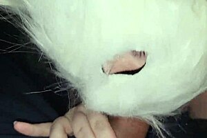 Chubby fox pounded in car back