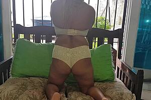 paty bumbum shows her big ass in a real webcam fetish session