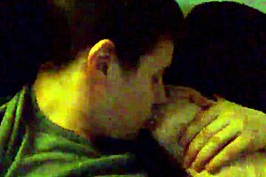 Feeling the big cock in my mouth, amateurs nude.