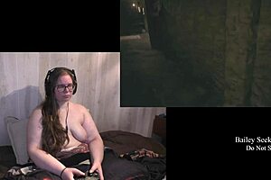 【オナニー・自撮り】ベランダで大胆にオナニーする人妻 i feel so horny