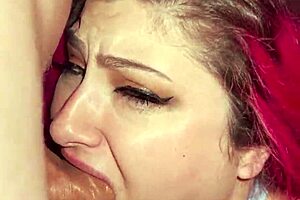 Watch alexis suck steve's cock?