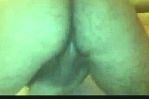 otaku pasivo jerks off to his macho fantasies