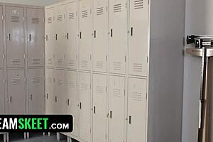 Oh, that innocent high school teen is getting fucked by the janitor! So hot!