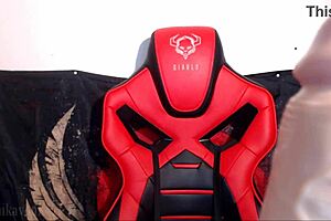 busty blue-haired babe fingers tight wet pussy