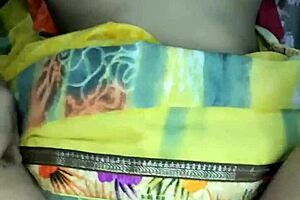 indian bhabhi receives desi land and shares experience