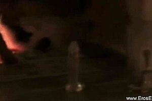 In this gay session, a mature guy shares love tips casually.