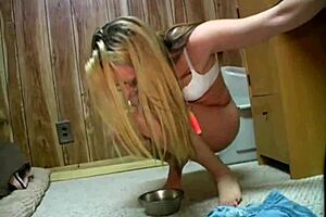 pissing college cum whore sucks dick in public.