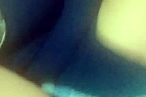 Latina teen explores online sex chats with Colombian amateurs