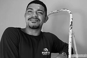 Bricklayer's 25cm Dick Sucked And Ridden Bareback In Interracial Gay Encounter