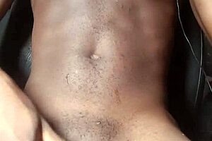 Check out this amateur big black cock 😍