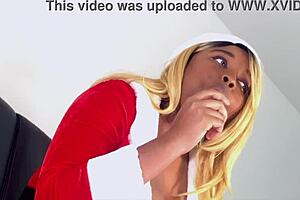 Don Whoe Gives Nina Rivera Deepthroat For Christmas