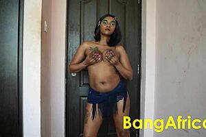 Watch these jiggly big ebony tits bounce?