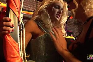 Casting chubby girl from mexico city for intense interracial action