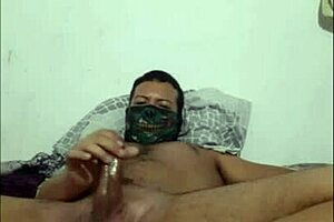 i'm masturbatin for a long tyme in this second part