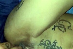 learn to fuck a woman with shaved pussy squirting 😍