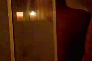 Tinder Date Explodes Into Shower Sex