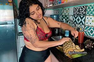 i watched the bbw gordinha getting spanked in doggystyle at the hotel