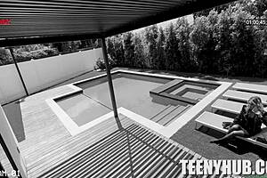 Petite Teen Millie Morgan Hooks Up With Donnie Rock In Reality Tape