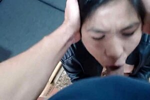 Experta en mamar gran facial, sígueme en Instagram VenusLatina2