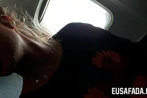 Lolah vibe cumming in doggystyle outdoor masturbation with milf amateur