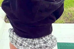 i recorded my girlfreind fucking me outdoos in the park, it wass so hot