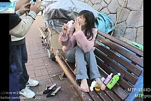 nko-2-3 nail manicure with artificial nails.