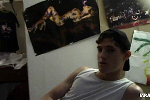 Look at that trashed ass getting banged at college party