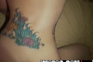 amatuer teen 18+s courtney madison rosalie ruizs take turns riding cock - mofos