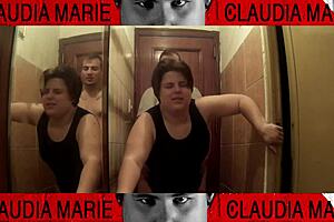 horny with bf at home, sucking his cock in entry 😏