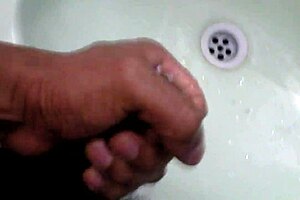 rico pajazo delivers a massive cumshot in this intense scene