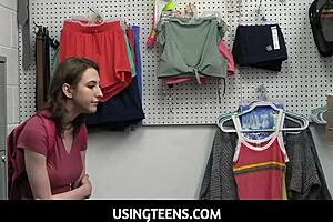 lesbians gaping and fucking anal, wow