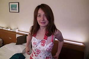 Do you want big-tits mature Ryoko Hayami in naked apron?