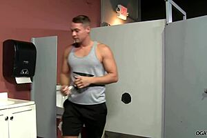 Watch That 9-Inch Gay Black Dick Suck And Fuck!