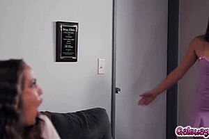 Sofi Ryan dominates Gia Derza with Kenna James watching