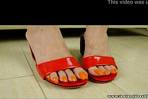 Sexy Asian Toes and Feet with Long Toenails for Barefoot Footjob Fetish