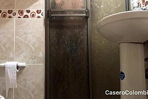 Latina teen amateur moans in shower missionary fuck