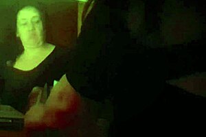 klaudiaambergirl masturbates before the ritual.