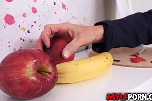 India Summer, Smoking Hot Milf Artist, Nude Fuck Painting With Johnny Castle