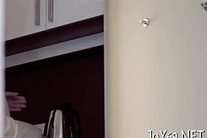 Wow, solo teen babe shoves fingers and dildo deep in her tight pussy! Unbelievable!