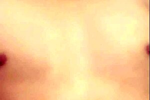 Gay Vietnamese show with blowjob and handjob live on Blued 😏