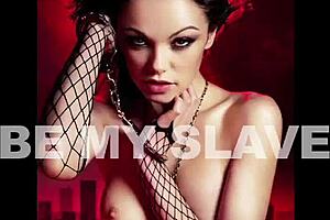 This babe really knows how to worship that big cock with her mouth